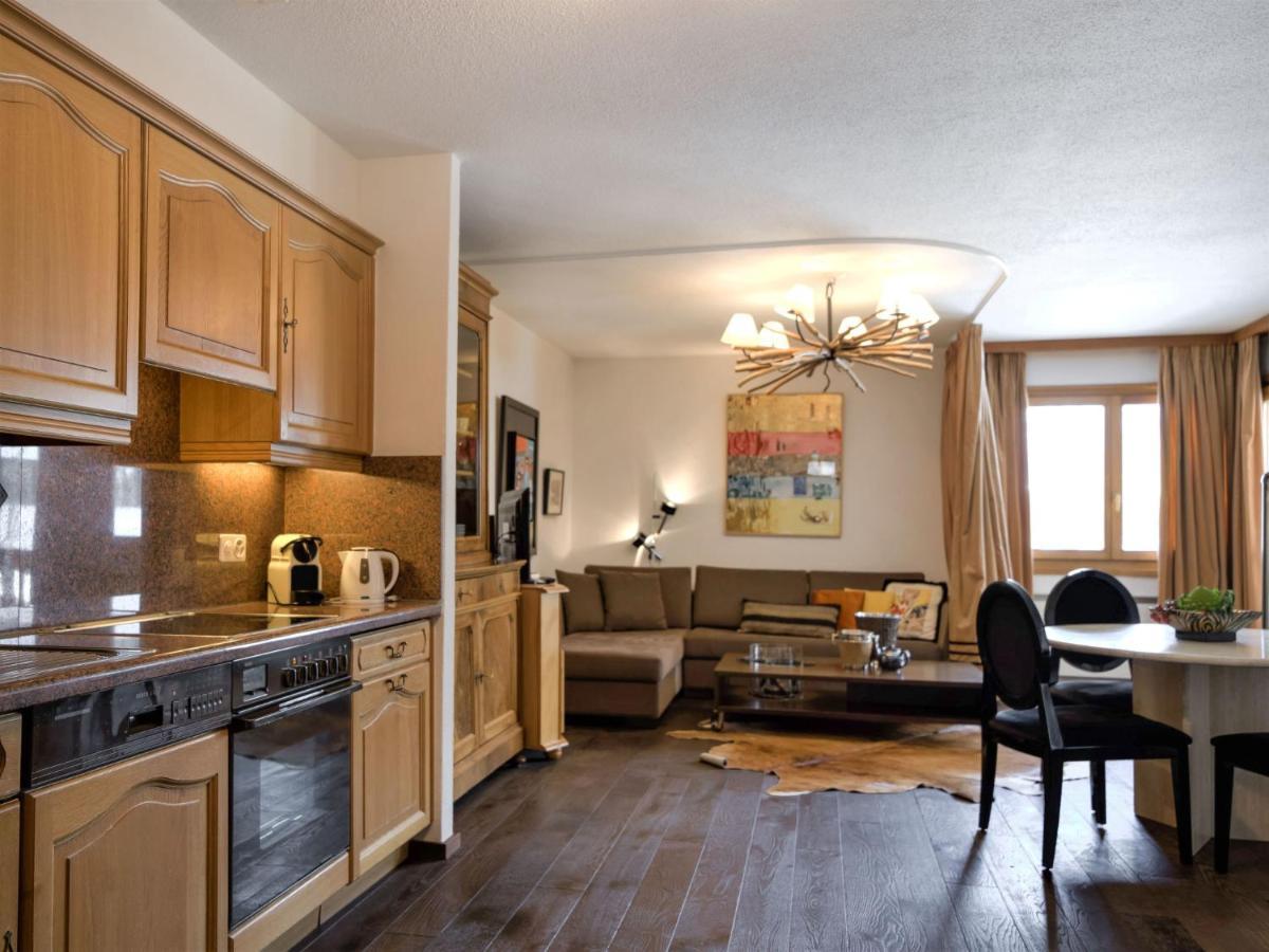 Apartment Chesa Ludains 8 Saint-Moritz Extérieur photo