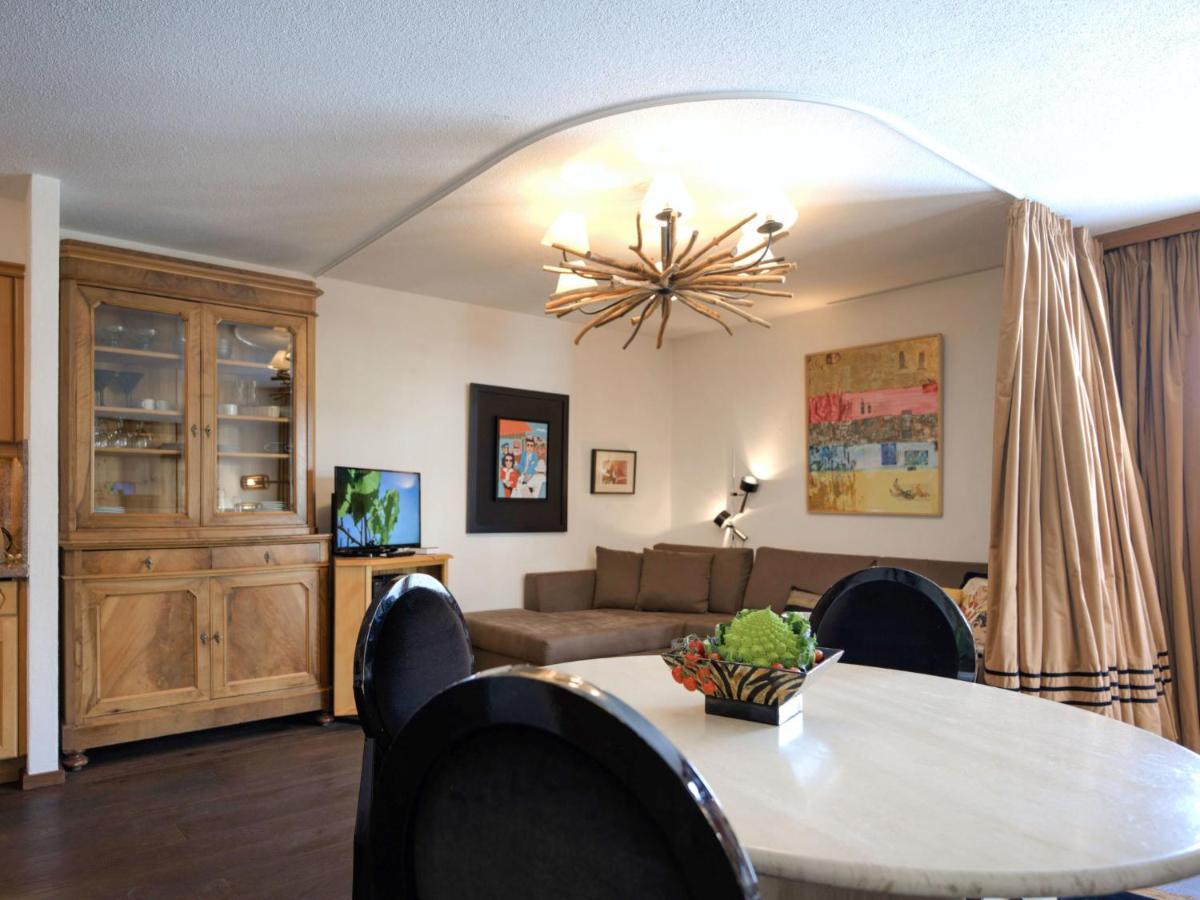 Apartment Chesa Ludains 8 Saint-Moritz Extérieur photo