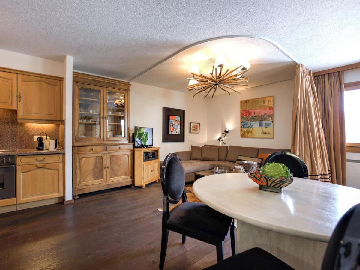 Apartment Chesa Ludains 8 Saint-Moritz Extérieur photo